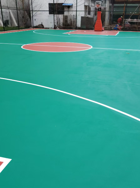 迁西 球场长期使用易出现地面开裂